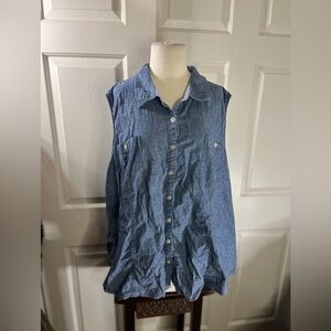 EUC Karen Scott Sleeveless Denim Blouse (Size 3X)